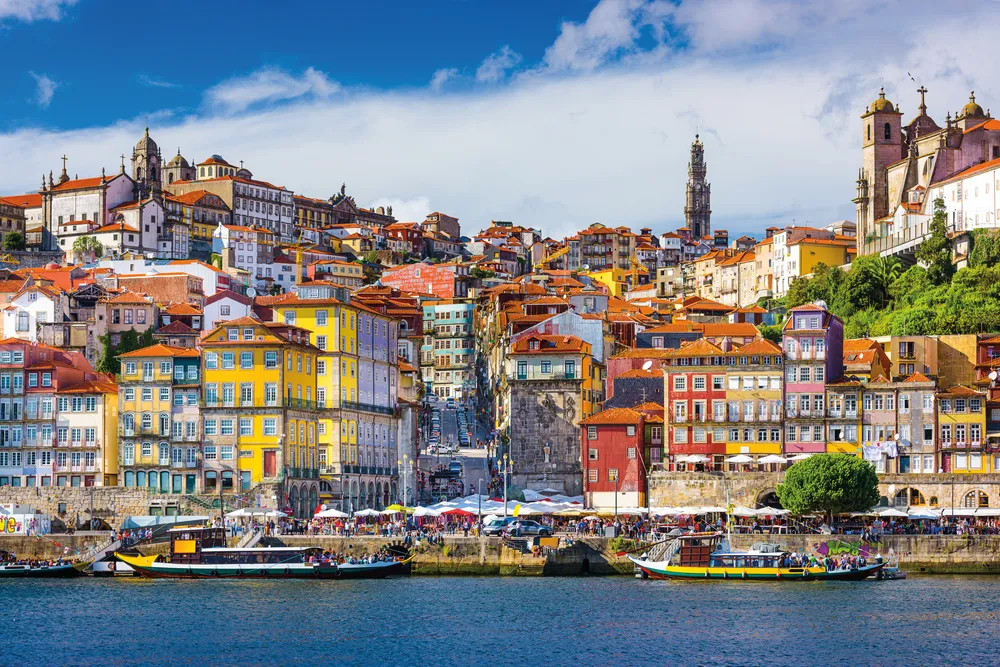 Le cœur historique de Porto vu de Vila Nova de Gaia
©iStockphoto.com/Sean Pavone  
