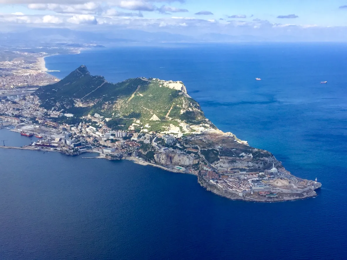 Gibraltar, avec l'Espagne en arrière-plan © iStock / David Miller