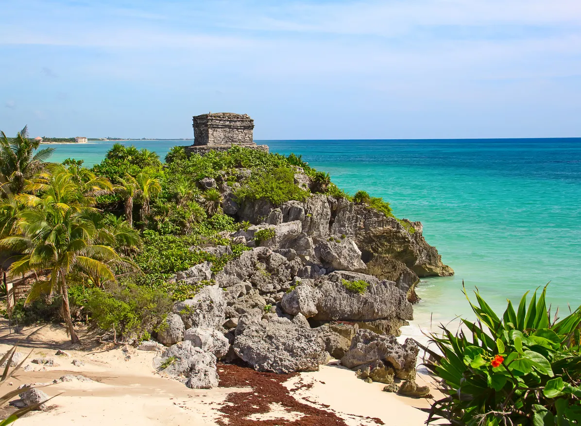 Le temple de Tulum sur la Riviera Maya, Mexique © iStock / swisshippo
