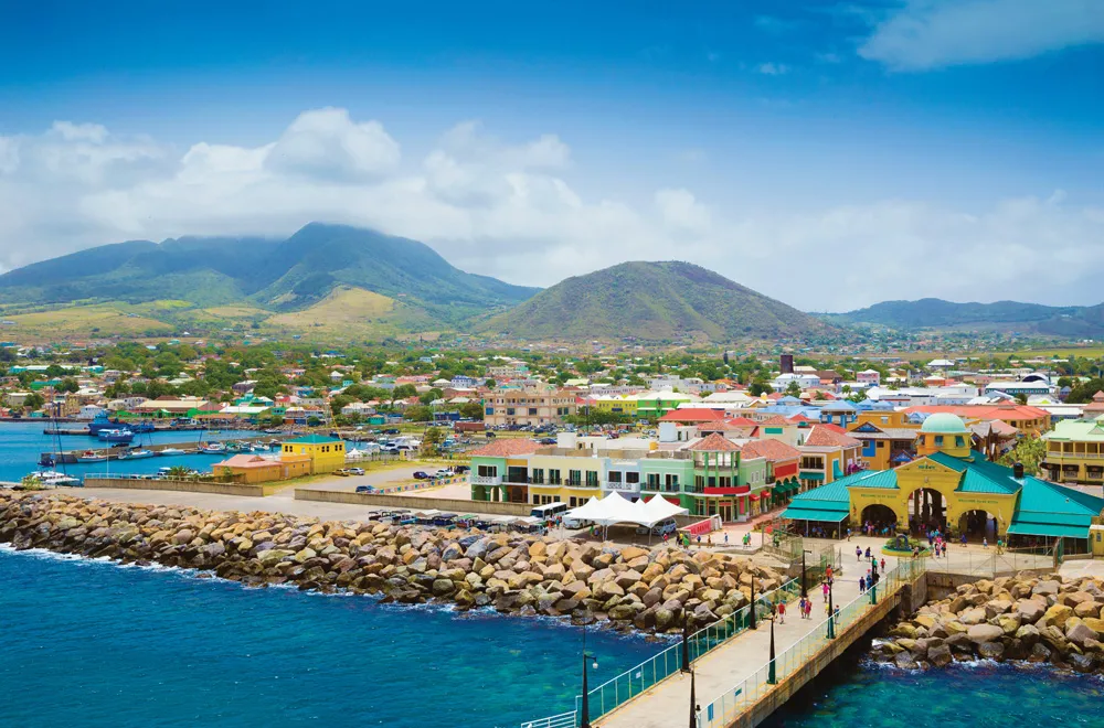 Le port de Zante, à Basseterre. | © iStockphoto.com/mikolajn