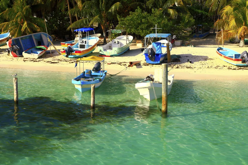 L’Isla Mujeres, au large de Cancún.   | © iStockphoto.com/ agustavop