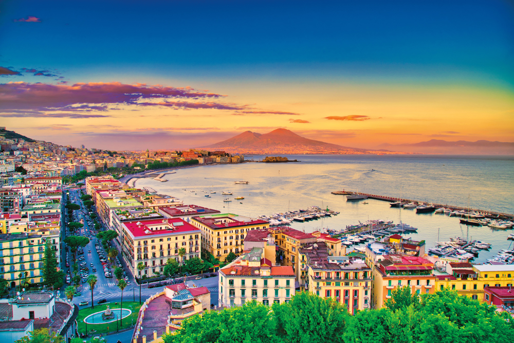 Naples
© iStockphoto.com/ezypix
