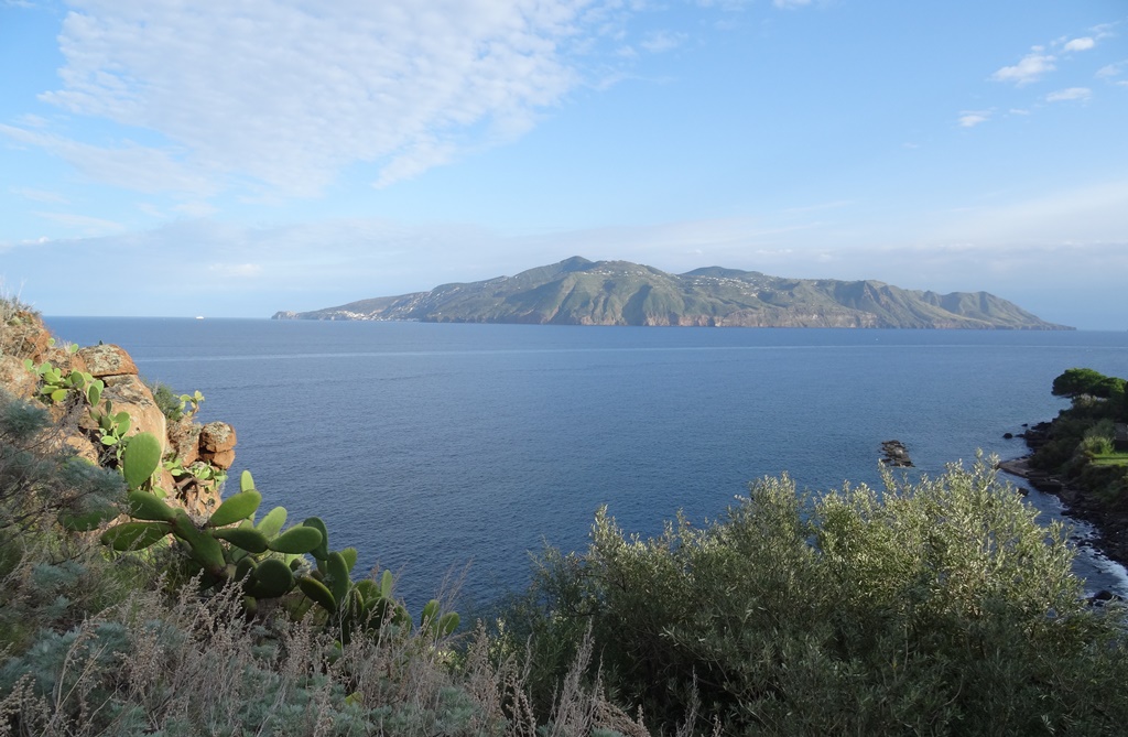 Les îles Éoliennes, Sicile, Italie du Sud.  © Daniel Desjardins