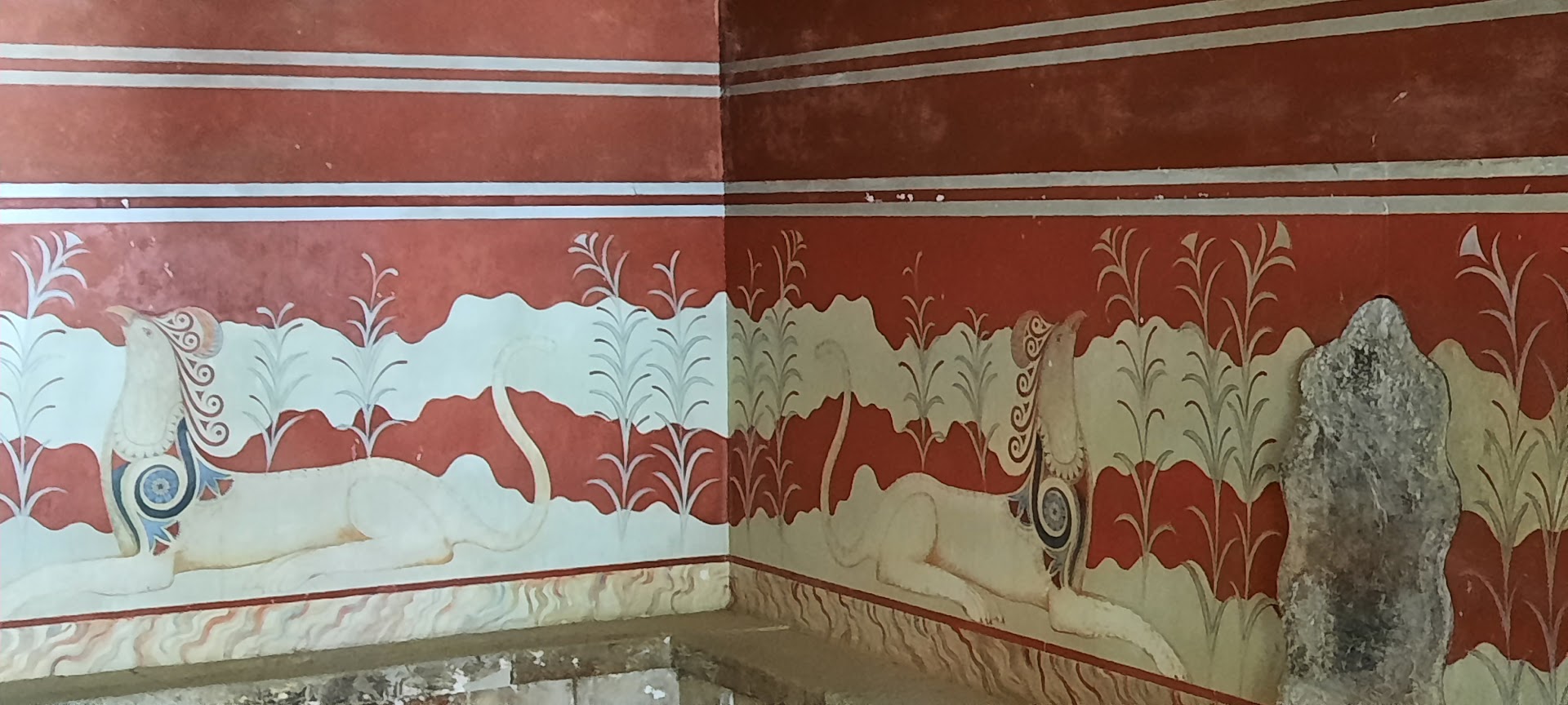Décor du palais de Knossos, Crète, Grèce. Photo  © Daniel Desjardins