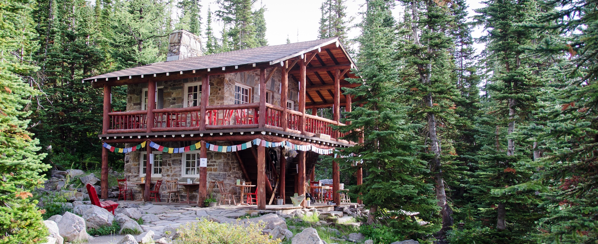 La "Plain of Six Glaciers Tea House", Rocheuses canadiennes, Alberta, Canada. Par Florian Fuchs, CC BY 3.0