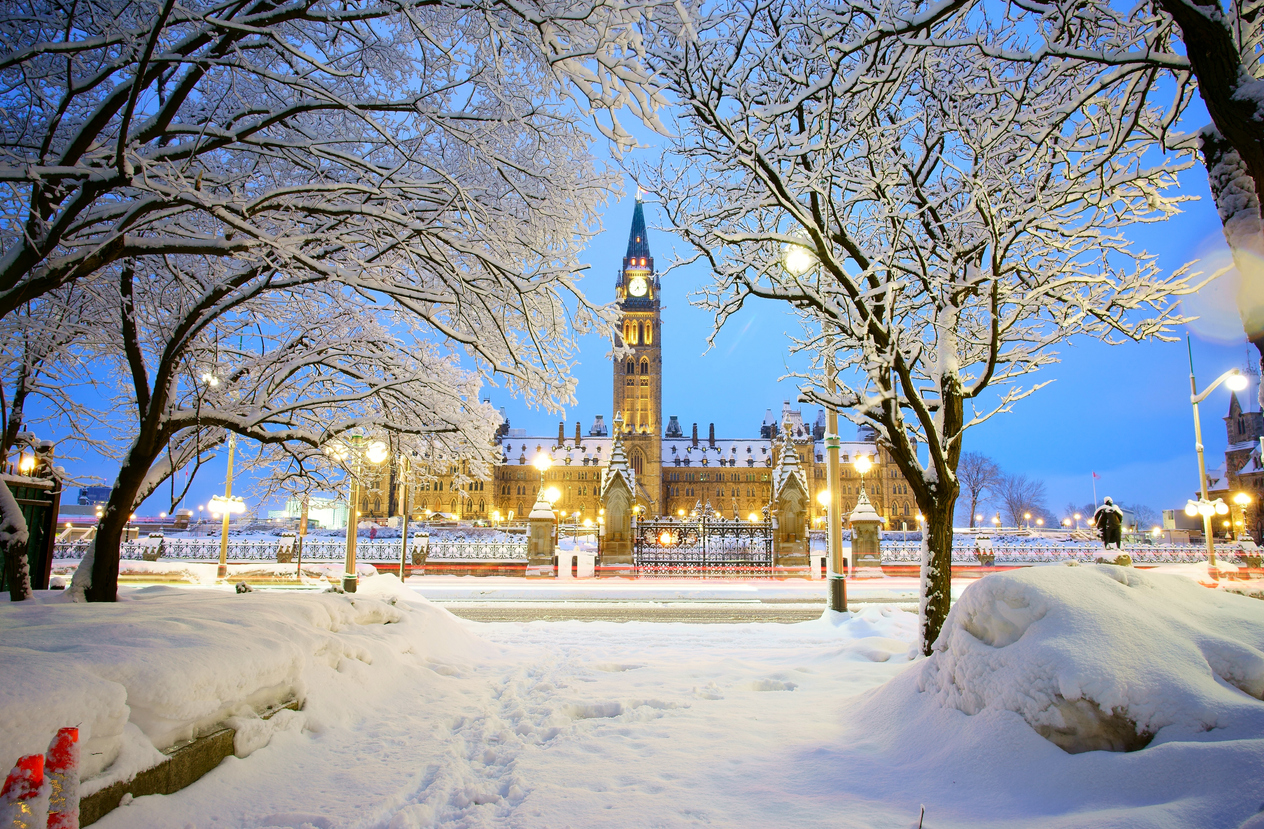 Parlement du Canada, Ottawa, Ontario.  © iStock / redtea
