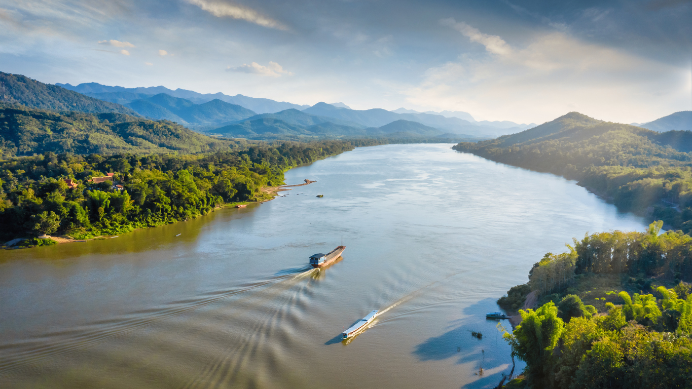 Des fleuves et des rivières au Laos