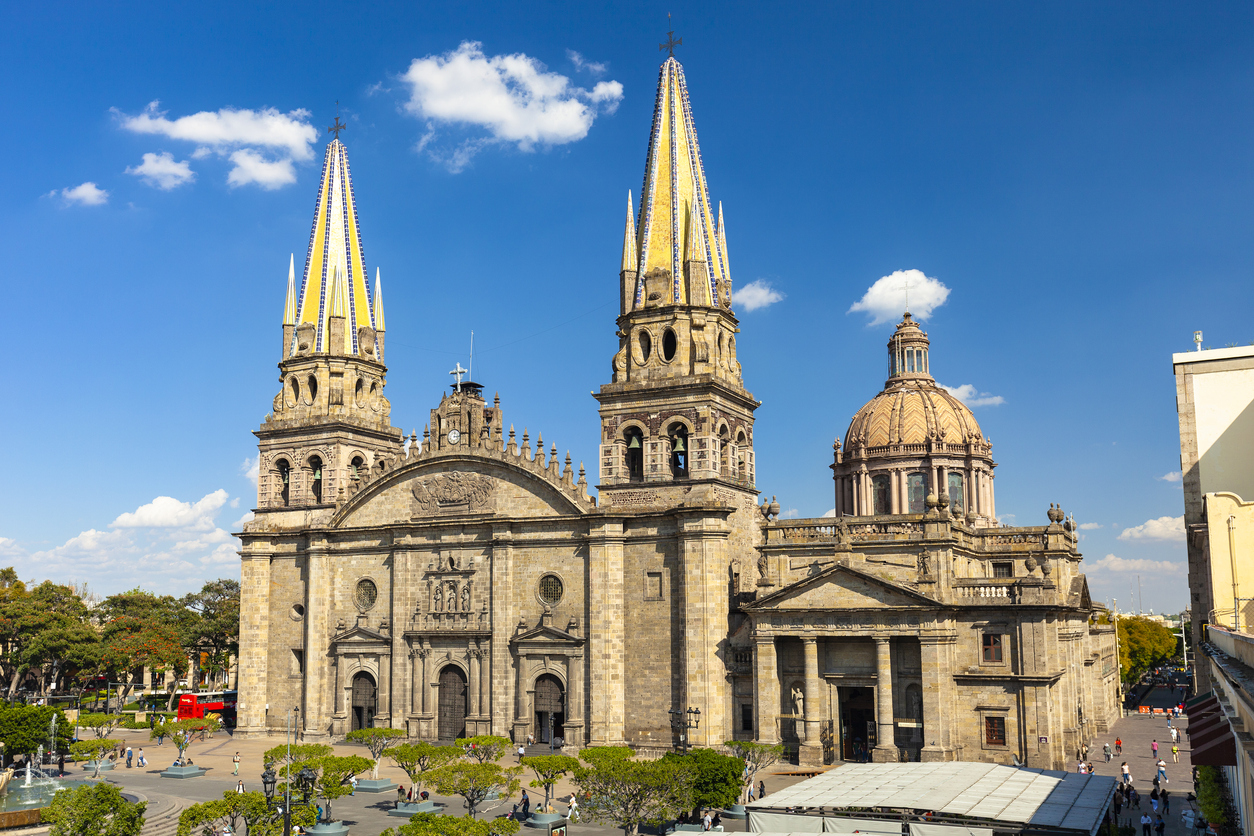 Cathédrale de Guadalajara dans le centre-ville, Jalisco, Mexique| © iStock / traveler1116