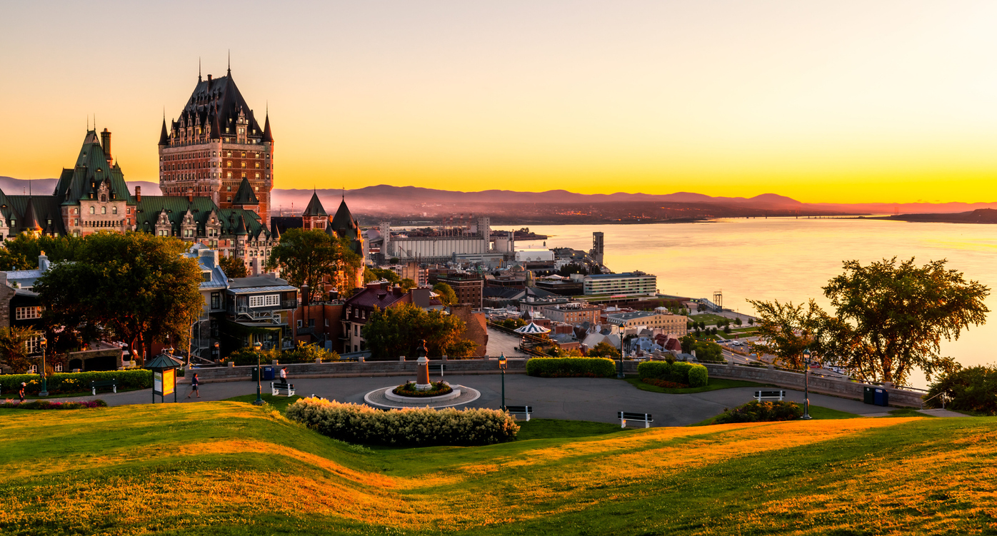 Le Château Frontenac, devenu un emblème de la ville de Québec © iStock / Wirestock