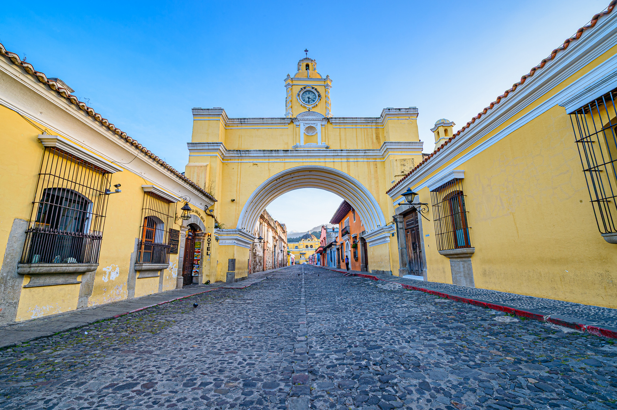 Le baroque espagnol à Antigua au Guatemala  © iStock / Shane P White