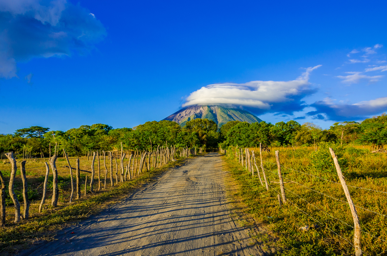L'île d'Ometepe au Nicaragua © iStock / SimonDannhauer
