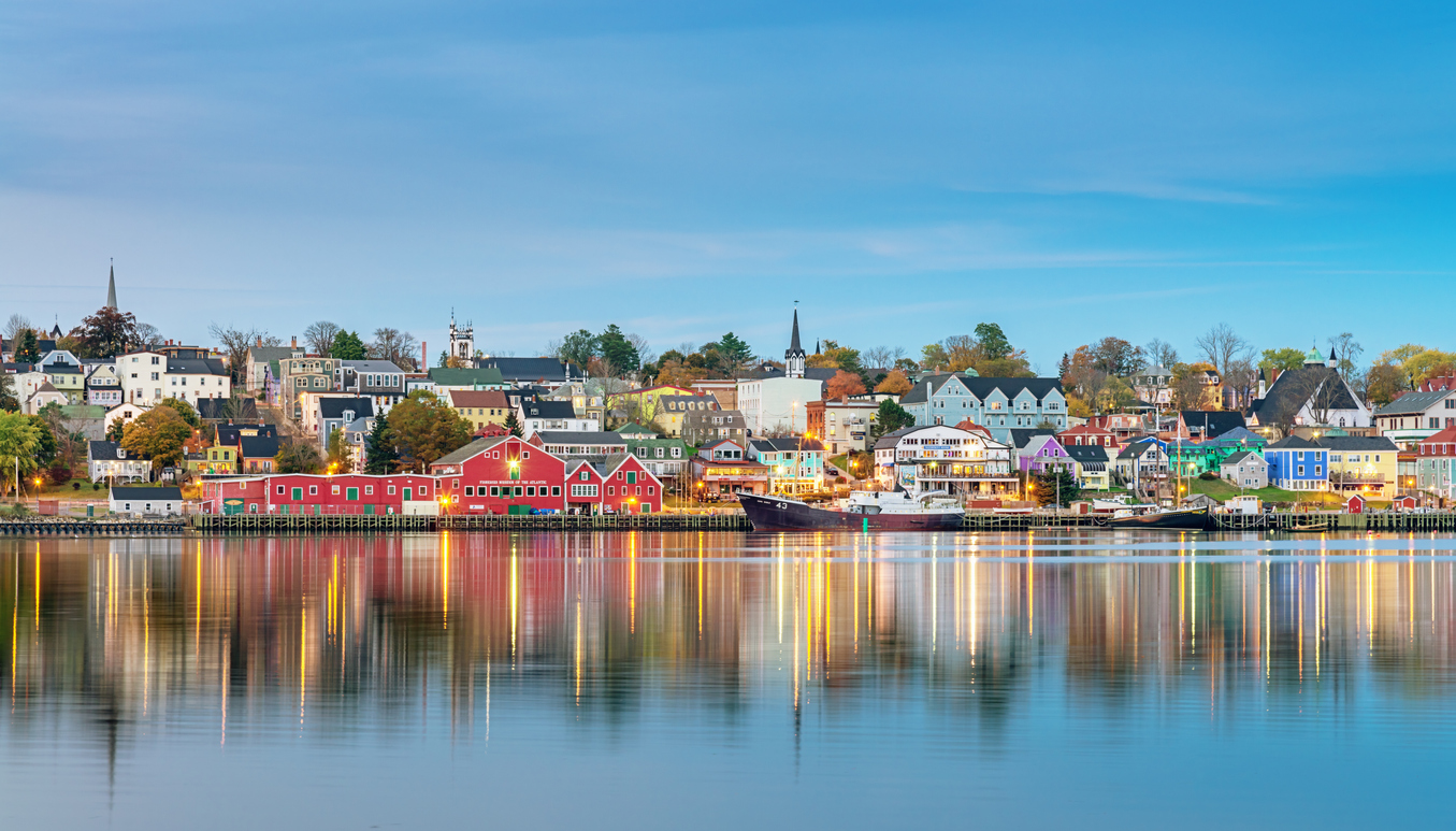 Lunenburg en Nouvelle-Écosse  © iStock / Mlenny