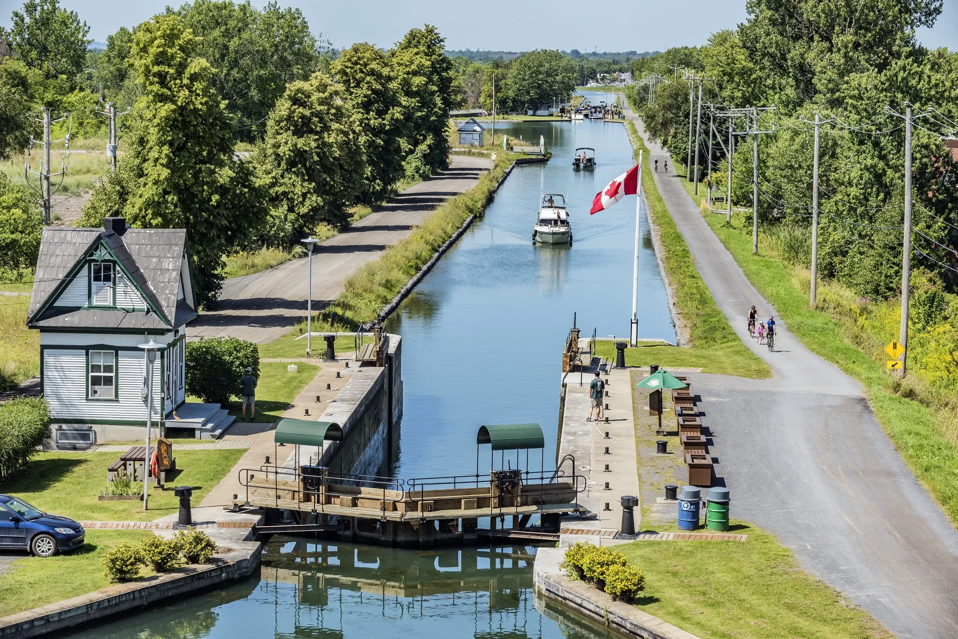 Piste cyclable du Lieu historique national du Canal-de-Chambly - ©  Parcs Canada