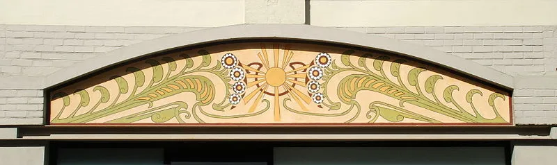 Façade de l'atelier de sculpture de Jacques Sermon et Henri Pletinckx, un bâtiment Art nouveau à Saint-Gilles, commune de Bruxelles par l'architecte Richard Pringiers. Licence Creative Commons (CC) EmDee