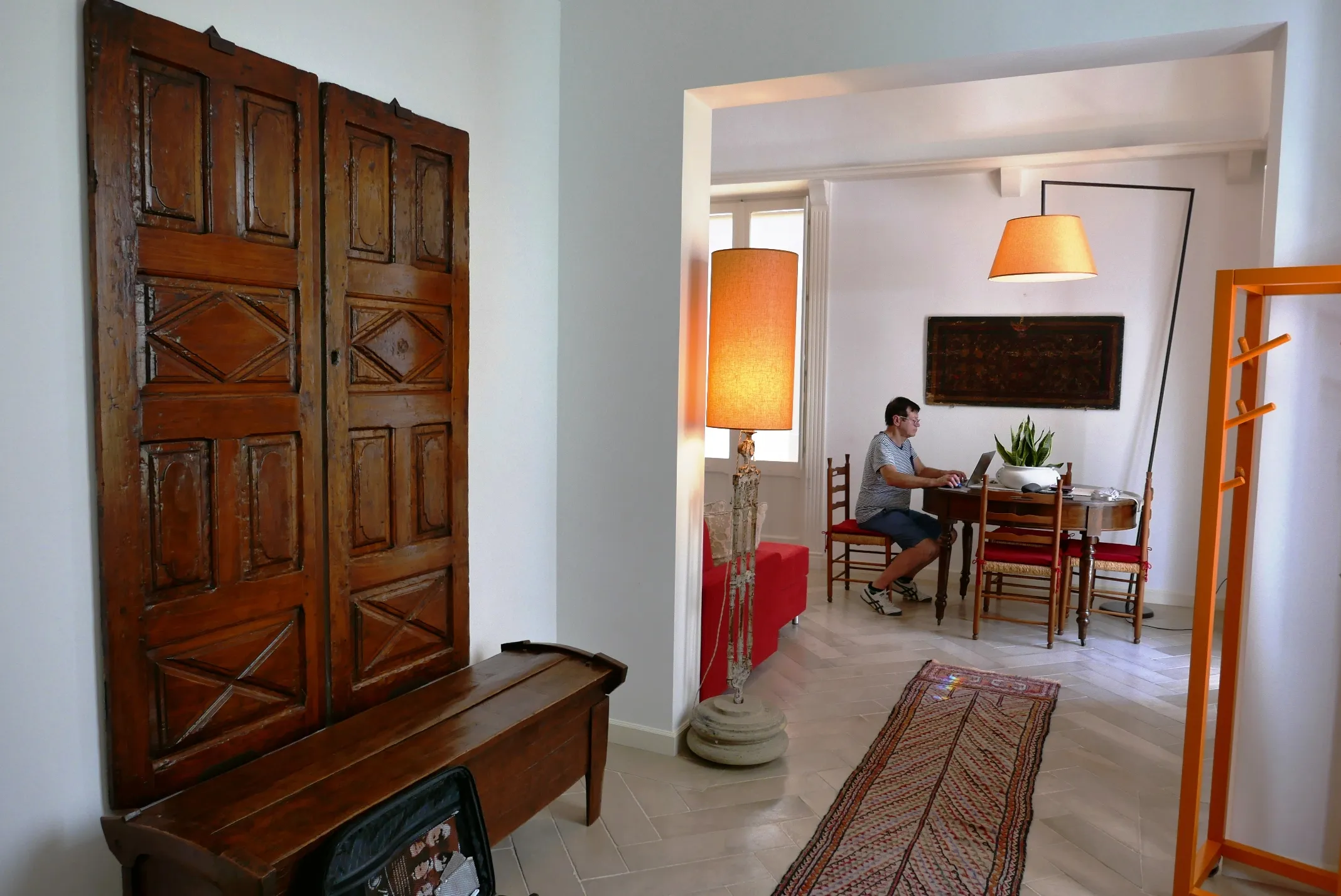 Au travail à Lecce dans les Pouilles, Italie © Marc Rigole