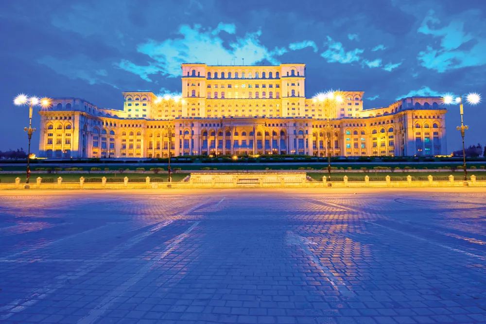Palais du Parlement, Bucarest, Roumanie | © Dreamstime.com/Neacsu Razvan Chirnoaga