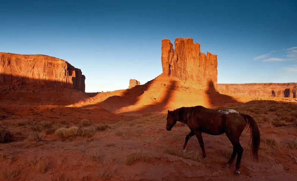 Monument Valley ©Dreamstime/Rolf52