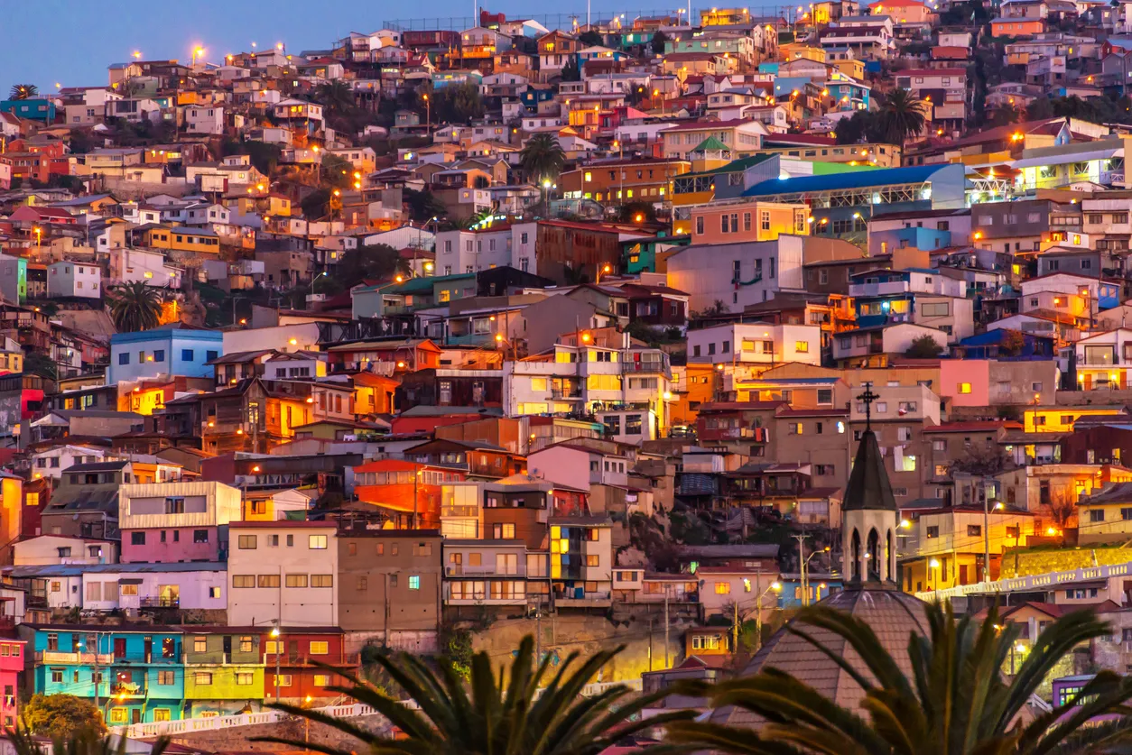 Valparaiso, Chili @ Delpixart