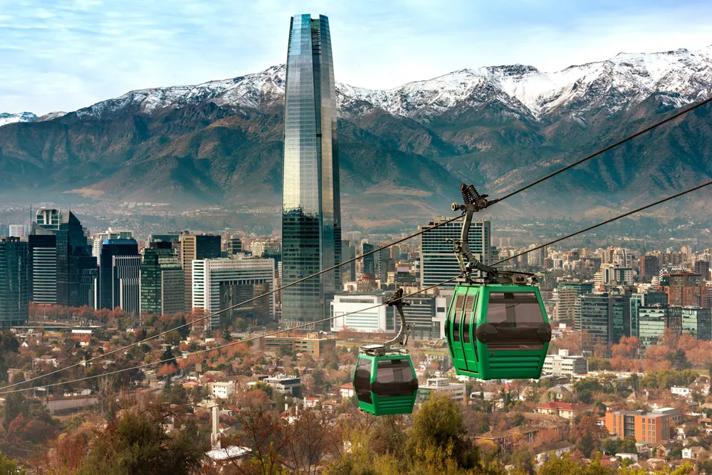 Téléphérique du Cerro San Cristóbal, Santiago, Chili | © tifonimages
