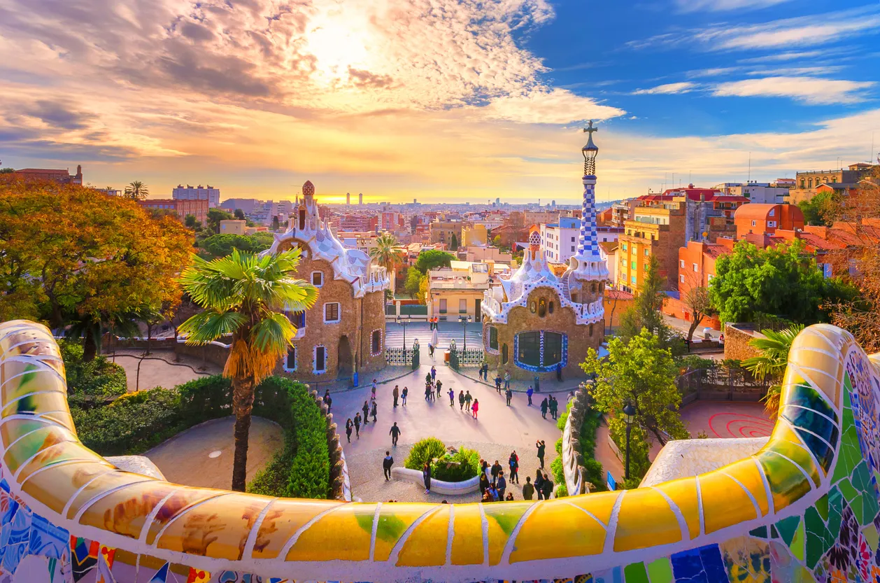 Vue de Barcelone depuis le Parc Güell. | © iStock / Gatsi