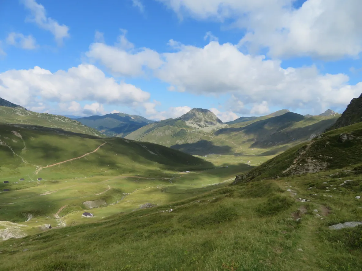 Les "alpes albanaises", montagnes du nord de l'Albanie  © iStock / Valou