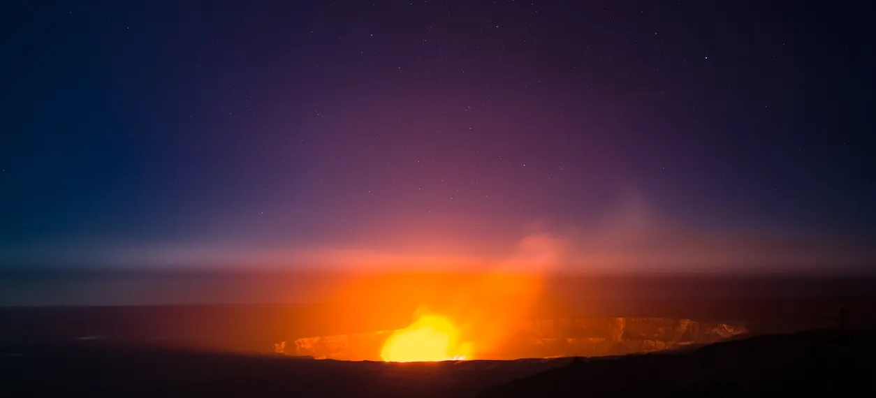 La caldeira du Kilauea dans l’Hawai’i Volcanoes National Park iStock / ocrebbin