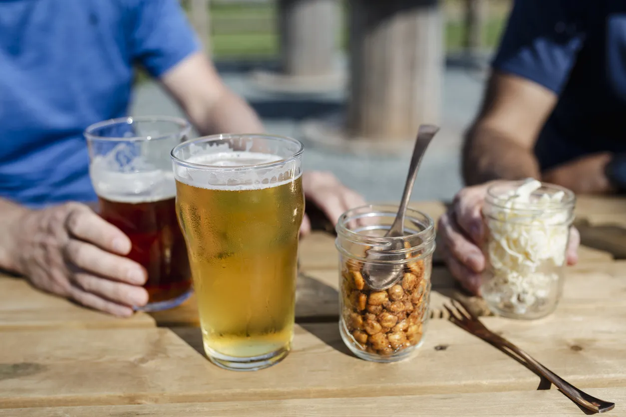 Les bières artisanales québécoises, aux goûts et parfums multiples - photo © iStock-Linda Raymond