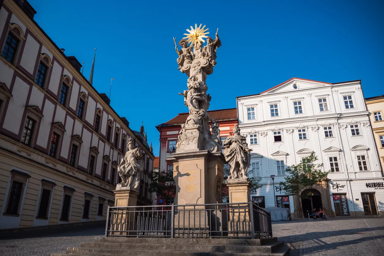 La colonne de la Sainte Trinité d'Olomouc en Moravie, chef-d'oeuvre baroque © iStock / Dietmar Rauscher