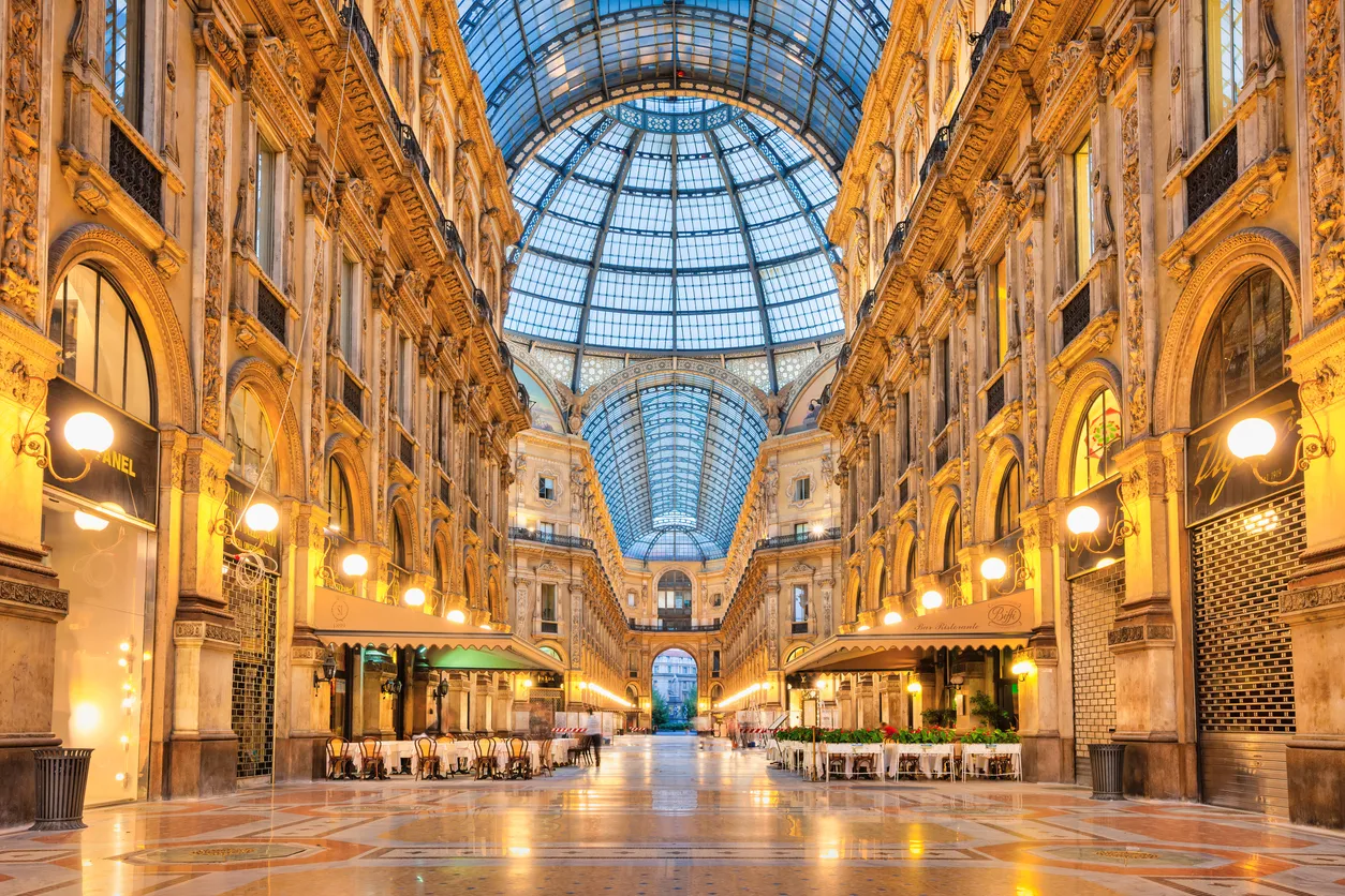 Galleria Vittorio Emanuele II, Milan, Italie.  © iStock / benedek