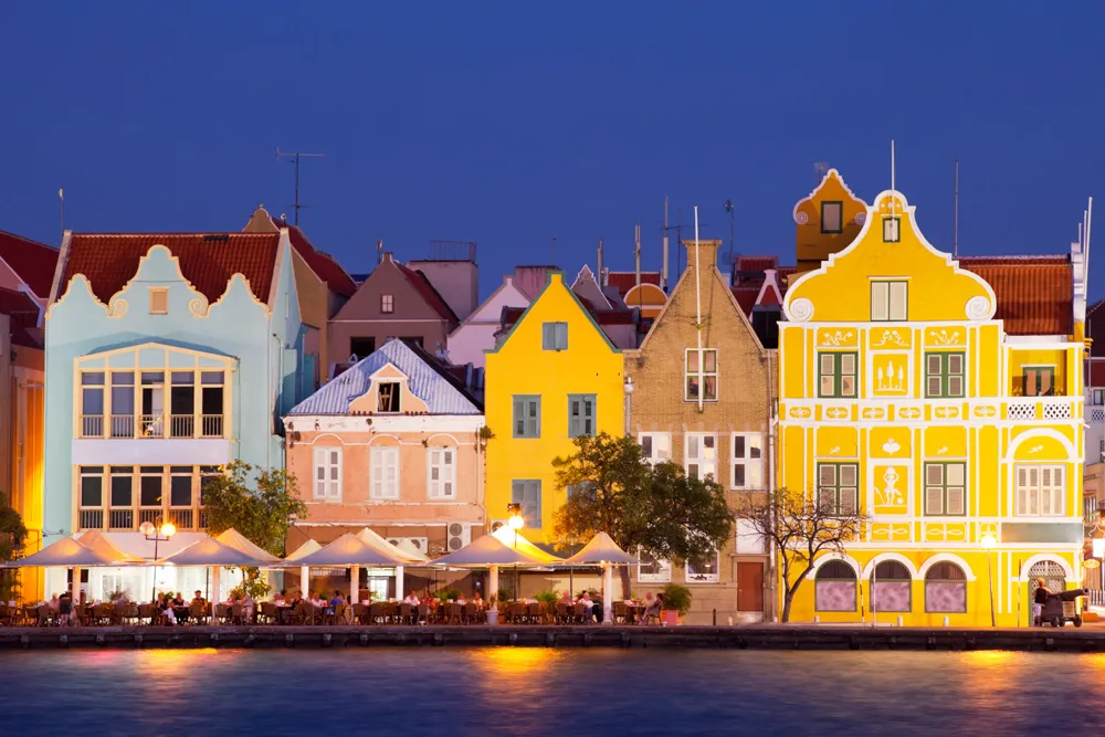 Willemstad, Curaçao, les îles néerlandaises ABC dans les Caraïbes | © sara_winter