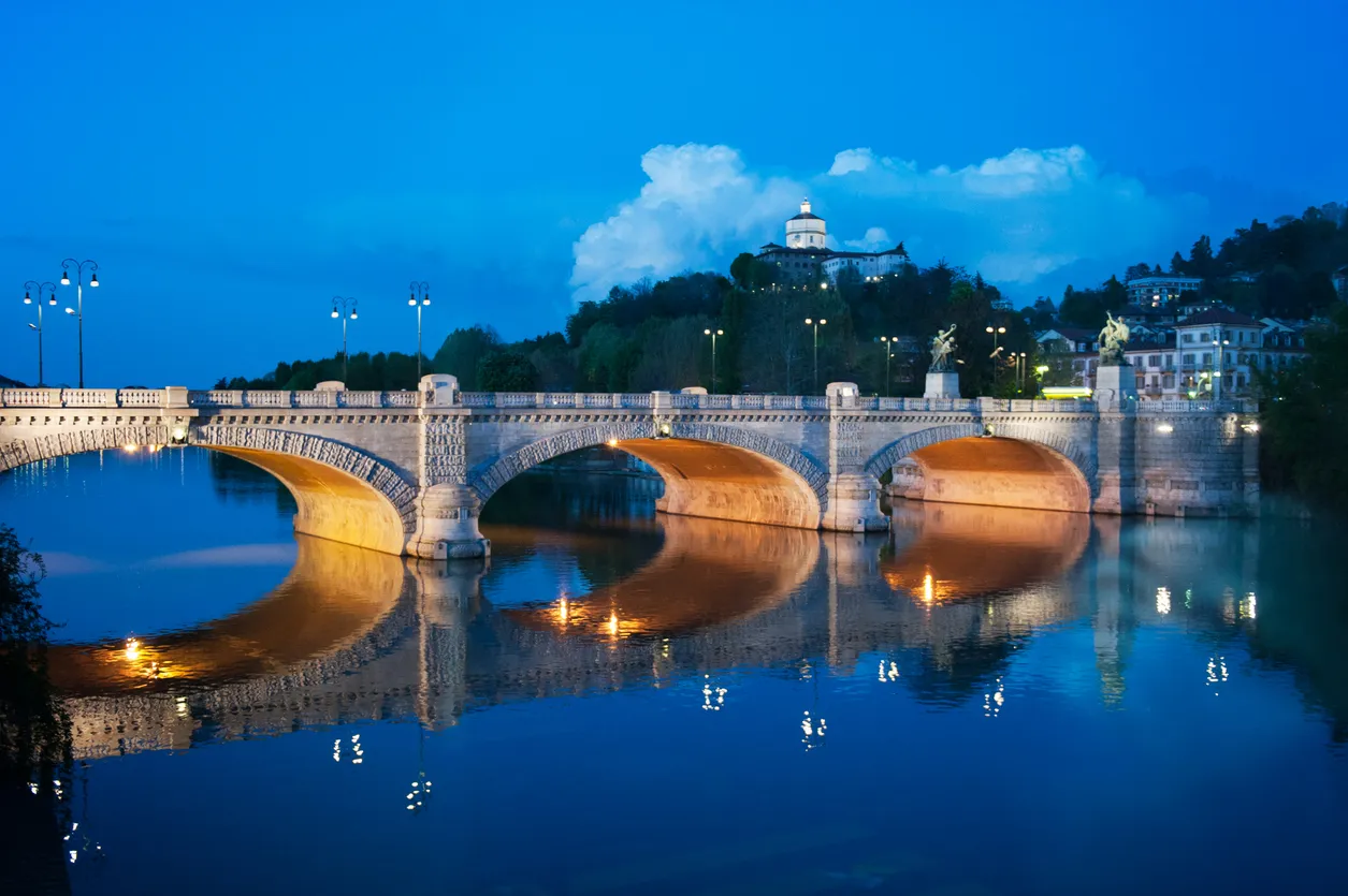 Le pont Vittorio Emanuele I  sur le Pô à Turin © iStock / DarioEgidi