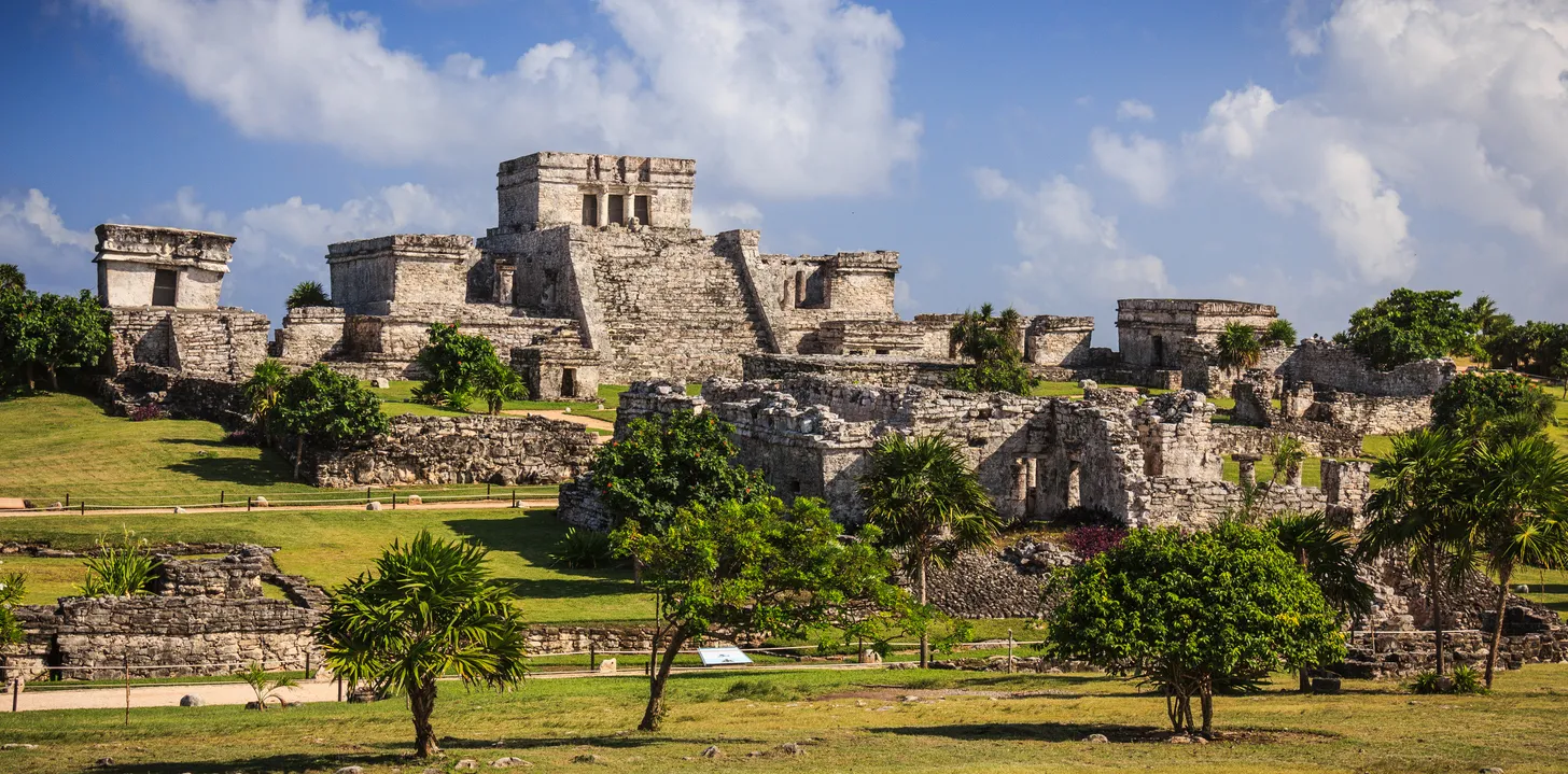  Le site archéologique maya de Tulum, sur la Riviera Maya, au Mexique © iStock /memo06dic