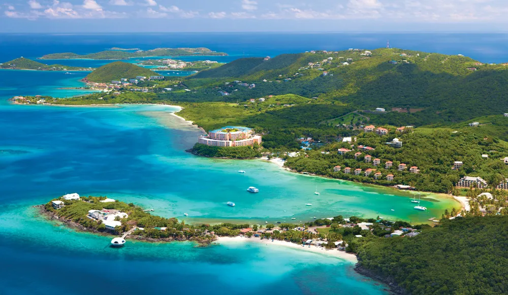 St. Thomas. | © iStockphoto.com/cdwheatley