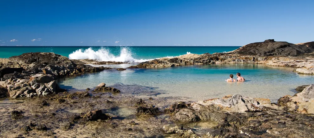 Champagne Pools
Crédit:	©iStockphoto.com/samvaltenbergs
