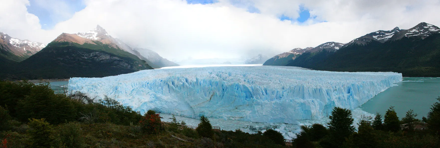 Le Perito Moreno en Patagonie argentine © iStock / ThePianoPlayer