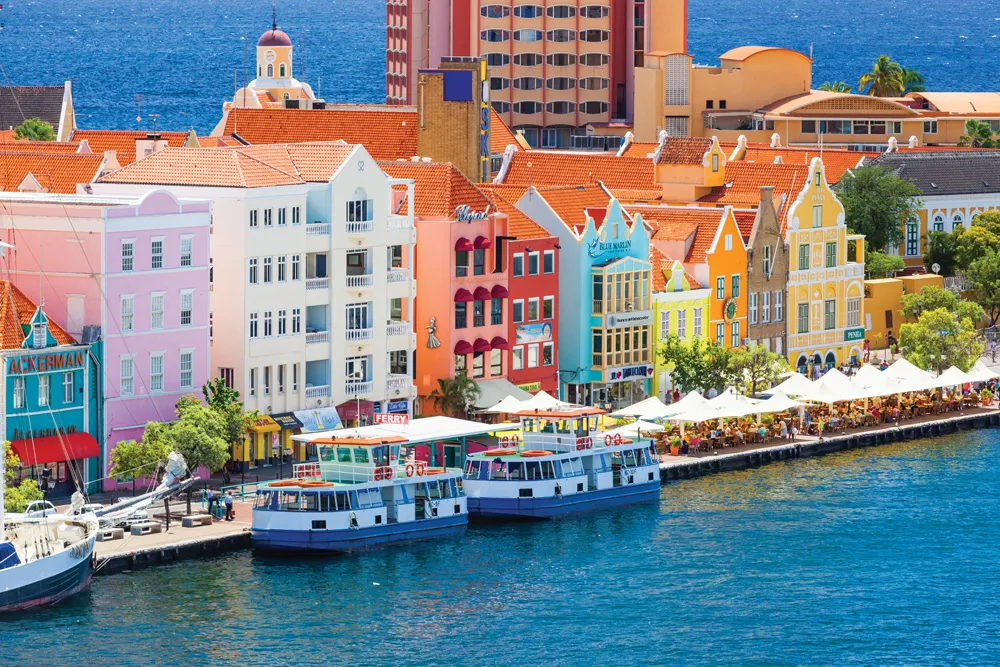 Willemstad, la capitale de Curaçao. | ©iStockphoto.com/sorincolac