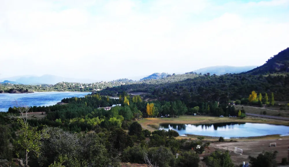 Villa Pehuenia, province de Neuquén, Argentine | © Isacrak