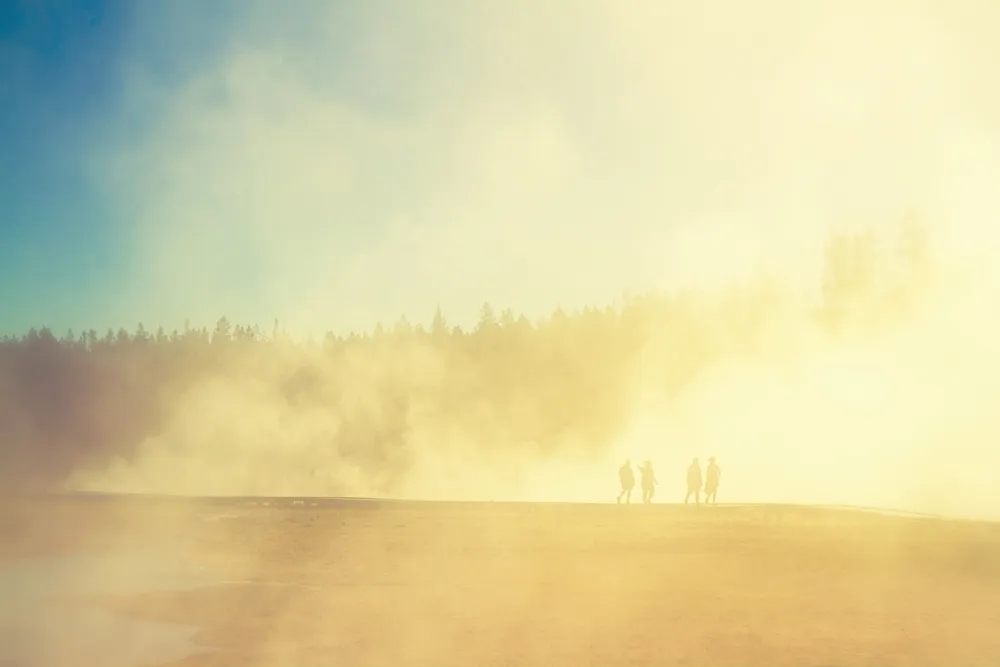 Yellowstone National Park	©iStockphoto/Diane Labombarbe