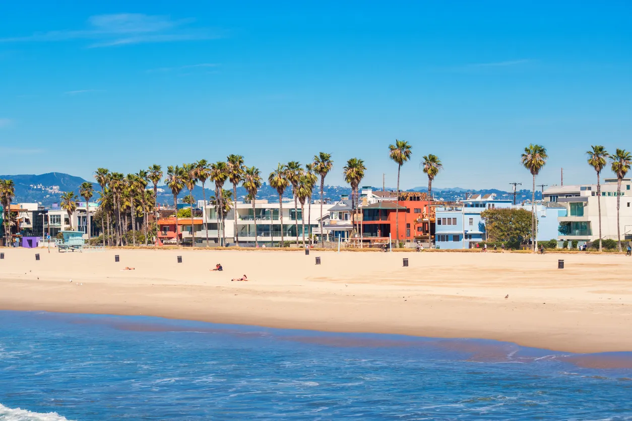 Venice Beach, quartier de Los Angeles en bord de mer, à l'ambiance hippie. © iStock / benedek