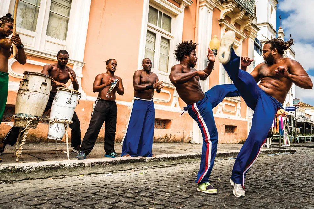 Capoeira. | © iStockphoto.com/filipefrazao