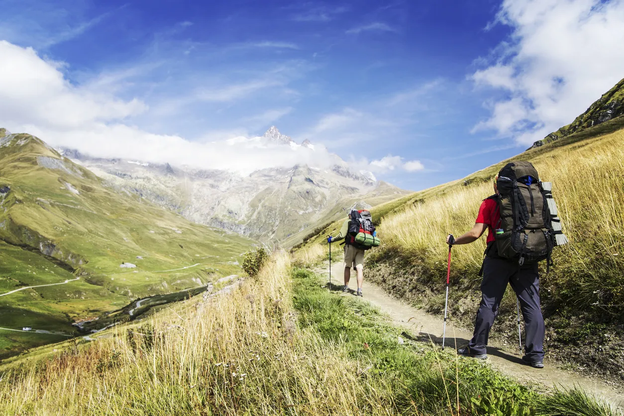 Sur le GR Tour du Mont-Blanc © iStock / Vitalalp