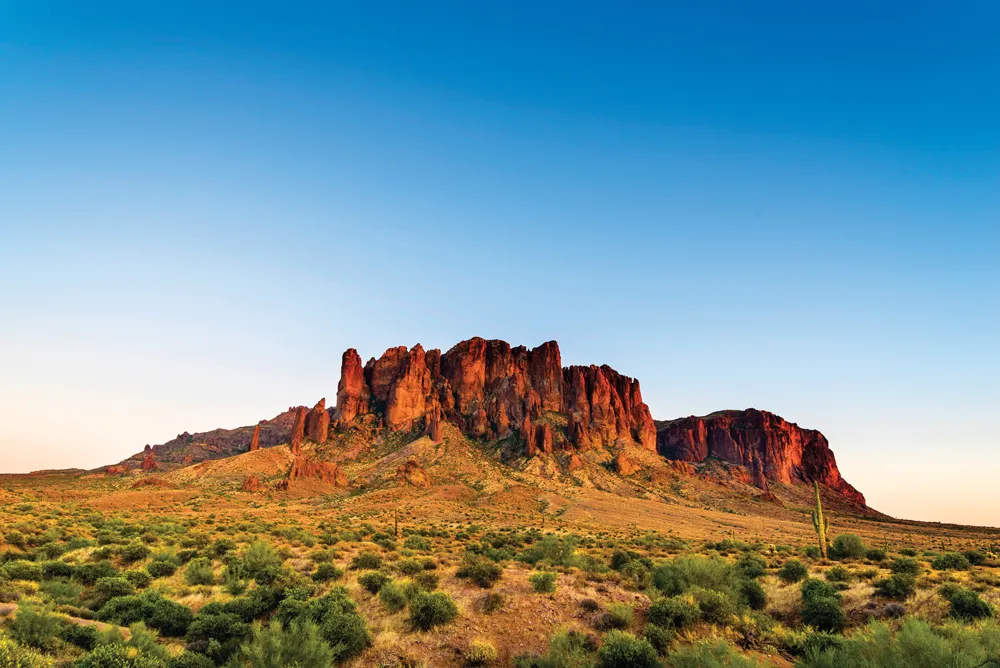 Monts Superstition. ©iStockphoto.com/Gregory Clifford 