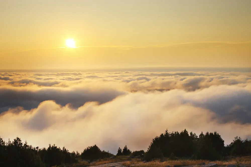 Vue panoramique depuis la Cadillac Mountain, île des Monts Déserts, Maine.
©iStockphoto.com/Paul Tessier  
