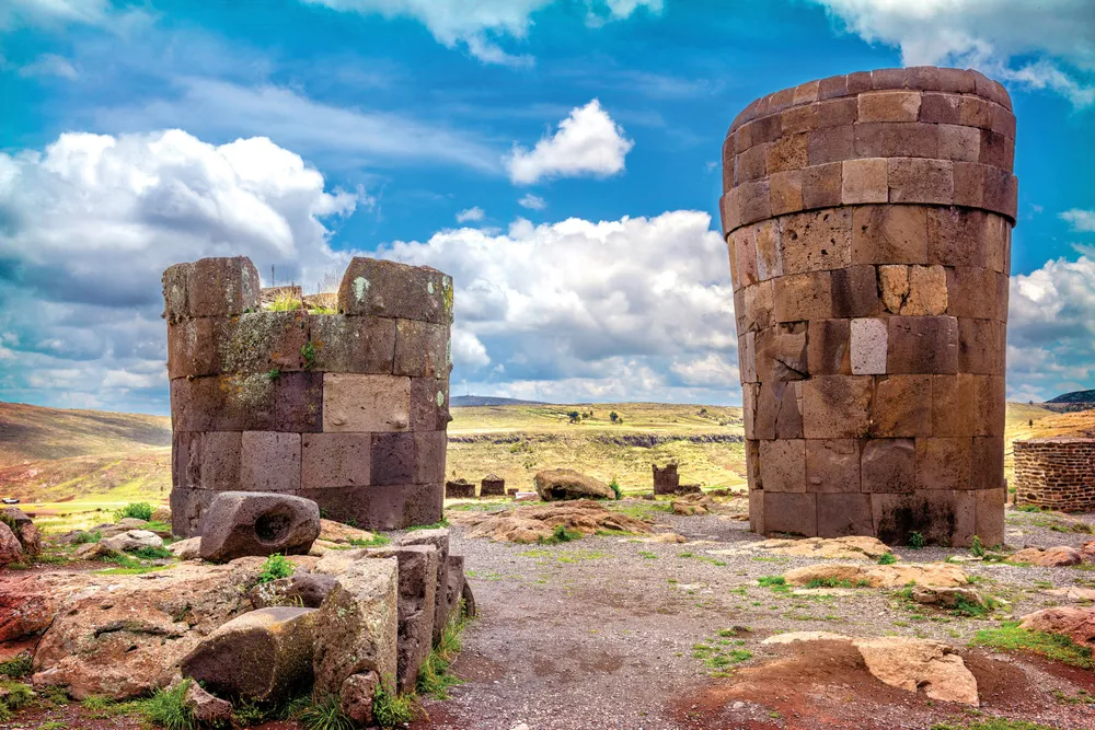 Les Chullpas de Sillustani © iStockphoto.com/klublu 