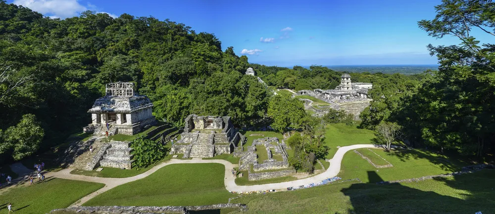 La Zona Arqueológica de Palenque.  | © iStockphoto.com/rafal_kubiak
