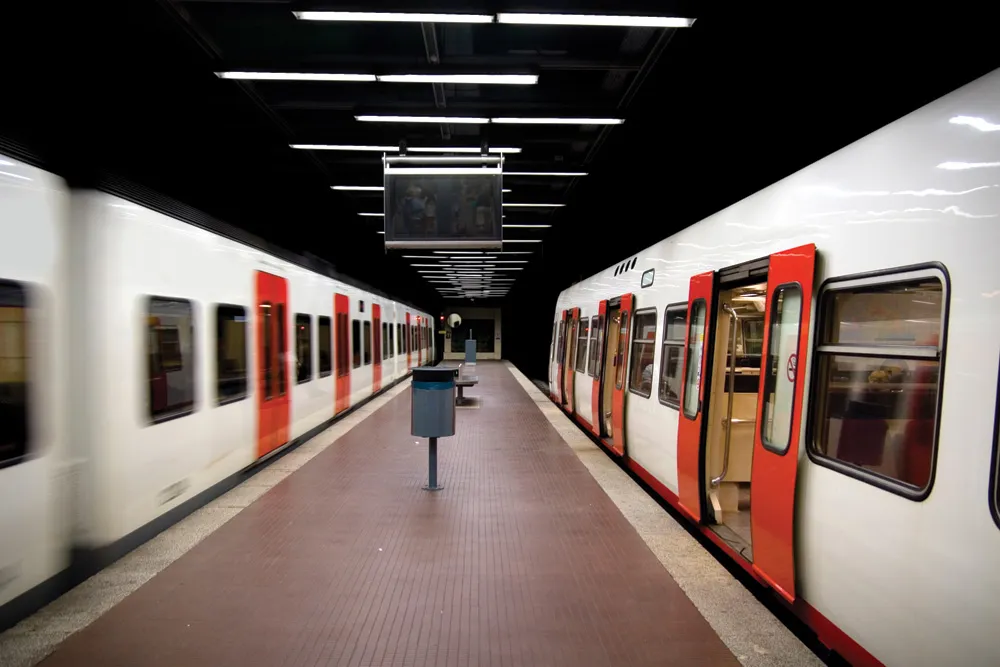 Dans le métro de Barcelone. | © iStockphoto.com/Oktay Ortakcioglu