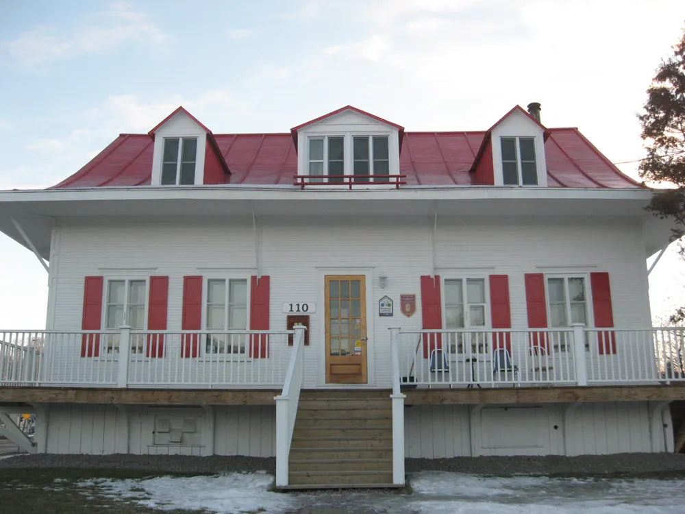 Centre d'interprétation du site archéologique Droulers-Tsiionhiakwatha